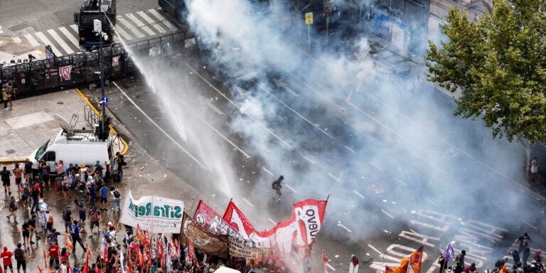 greve-geral-na-argentina-contra-reforma-trabalhista-tem-grande-adesao