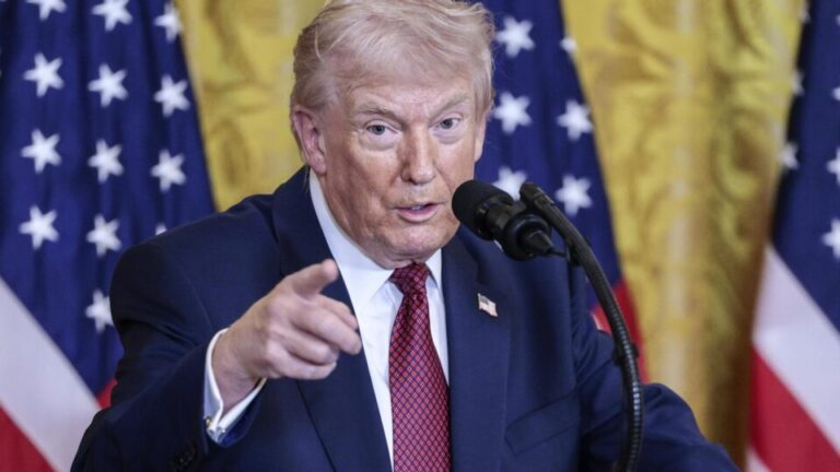 Após derrota na Suprema Corte, Trump dobra aposta e anuncia tarifa global de 10% apos-derrota-na-suprema-corte,-trump-dobra-aposta-e-anuncia-tarifa-global-de-10%