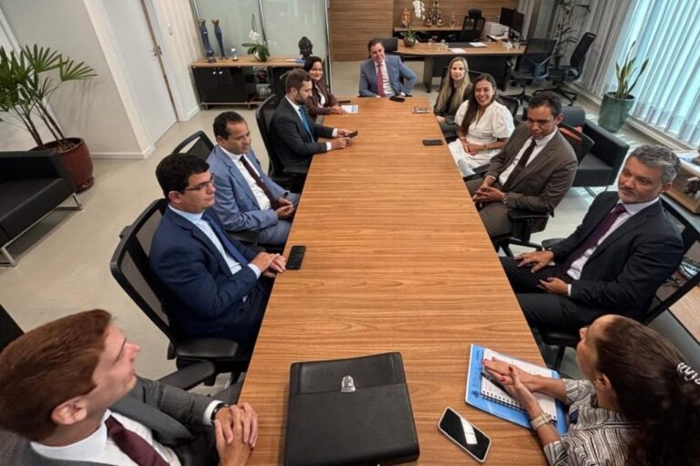 presidente-do-tjba-e-prefeitura-de-lauro-de-freitas-dialogam-sobre-temas-de-interesse-mutuo