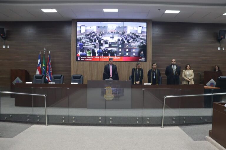 tjba-empossa-ouvidor-judicial-e-ouvidora-substituta-em-sessao-do-plenodesta-quarta-feira-(25)