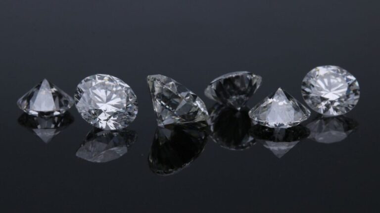 Segredo revelado: ciência desvenda como os diamantes chegam à superfície segredo-revelado:-ciencia-desvenda-como-os-diamantes-chegam-a-superficie