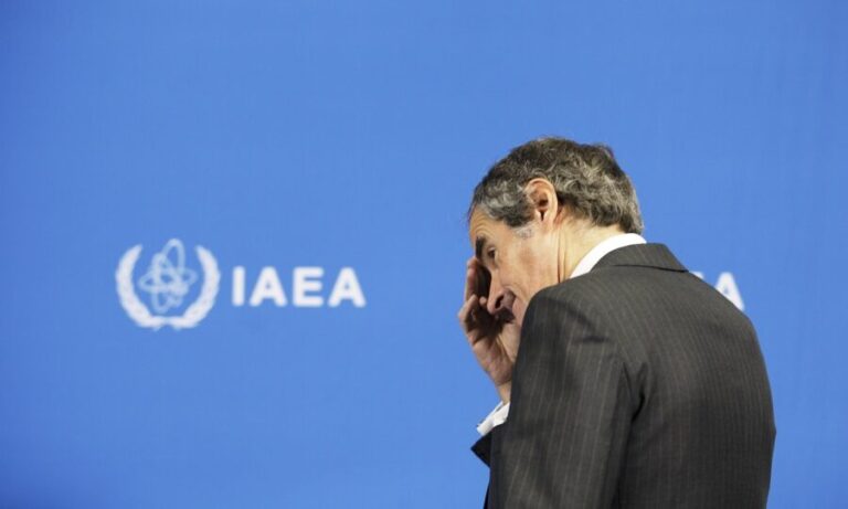agencia-nuclear-convoca-reuniao-emergencial-apos-ataques-dos-eua-e-de-israel-ao-ira