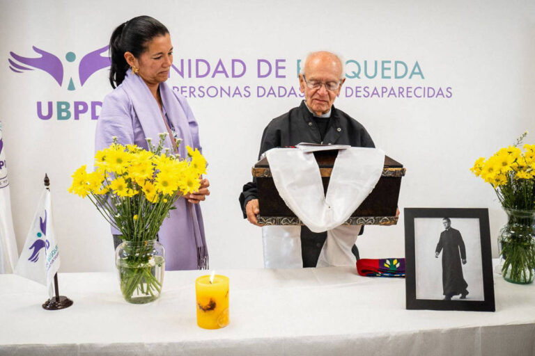 Camilo Torres relembra Colômbia onde ideologias guiavam guerrilhas camilo-torres-relembra-colombia-onde-ideologias-guiavam-guerrilhas