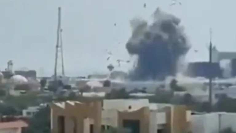 video-mostra-momento-em-que-ira-ataca-base-naval-americana-no-bahrein