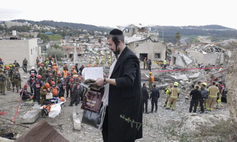 alemanha,-franca-e-reino-unido-ameacam-destruir-capacidade-de-misseis-do-ira