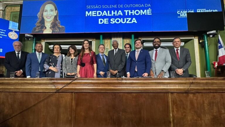 tjba-prestigia-outorga-da-medalha-thome-de-souza-a-presidente-da-oab-ba