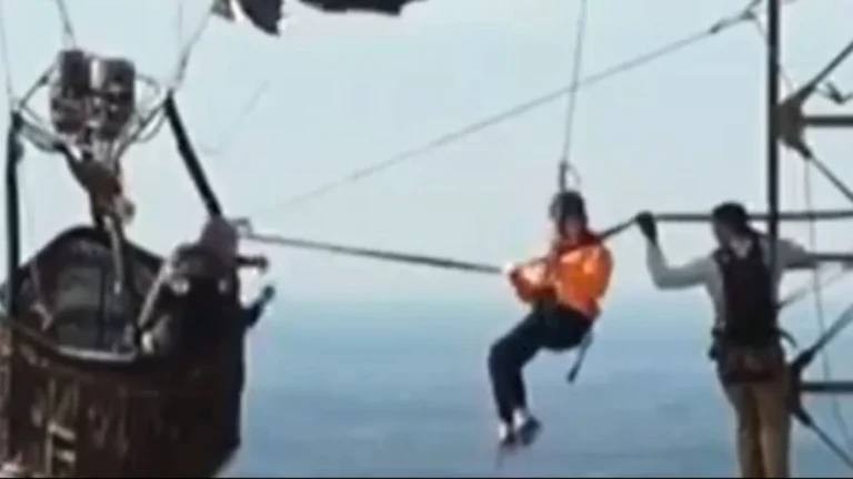 balao-atinge-torre-e-deixa-casal-preso-a-300-metros-de-altura-nos-eua