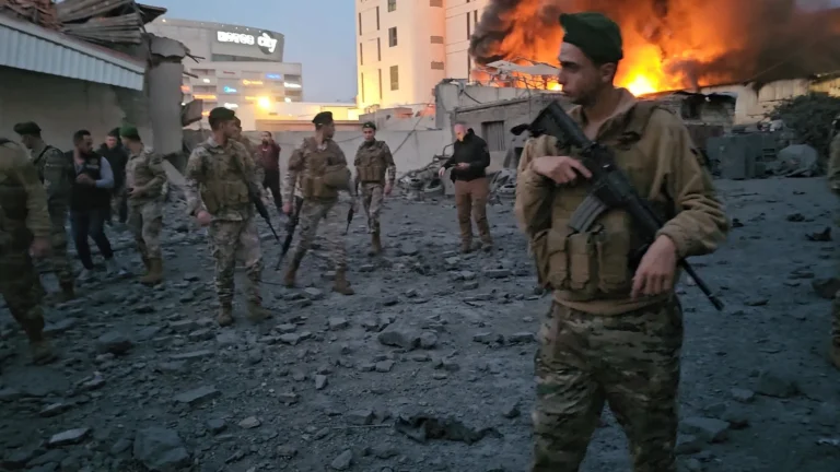 israel-amplia-invasao-do-libano,-e-30-mil-sao-forcados-a-deixar-suas-casas