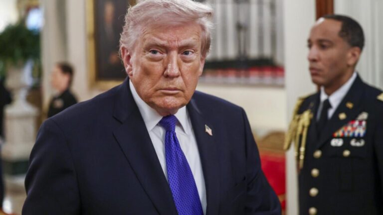 juiz-decide-que-governo-trump-deve-reembolsar-empresas-apos-queda-de-tarifas