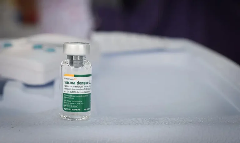 vacina-brasileira-contra-a-dengue-mantem-eficacia-por-ate-5-anos