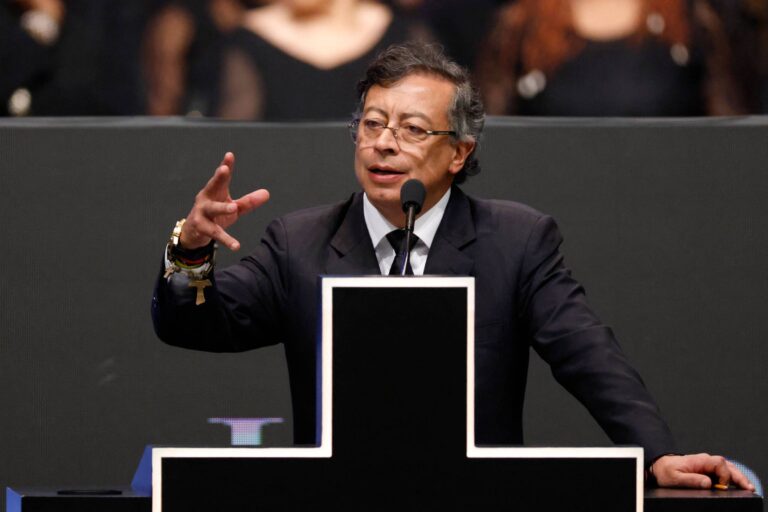 Colômbia pode ir na contramão da América Latina e eleger novamente presidente de esquerda colombia-pode-ir-na-contramao-da-america-latina-e-eleger-novamente-presidente-de-esquerda