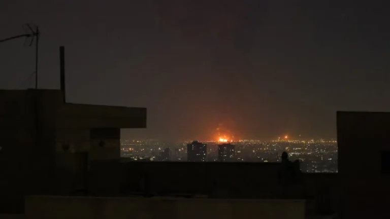depositos-e-armazens-petroliferos-no-ira-sao-atacados-durante-a-madrugada