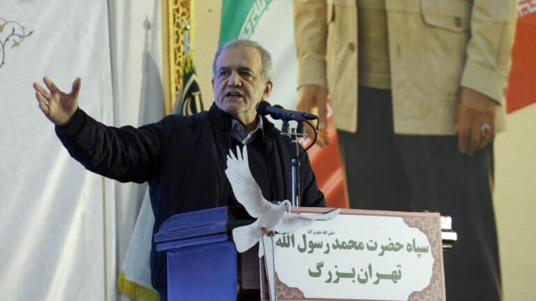 ira-ameaca-atacar-portos-e-centros-logisticos-de-todo-o-oriente-medio-apos-alerta-dos-eua