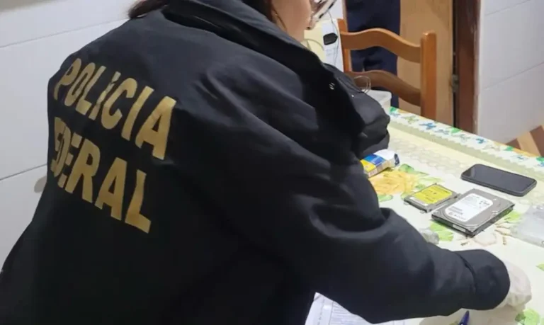 pf-faz-operacao-para-combater-apologia-ao-nazismo-na-internet