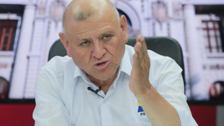 candidato-a-presidencia-do-peru-morre-em-acidente-a-caminho-de-evento-de-campanha