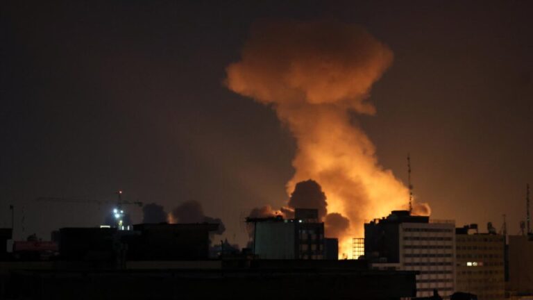 israel-bombardeia-centro-de-comando-da-inteligencia-do-ira-em-teera