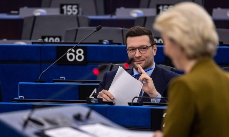 eurodeputados-chegam-a-brasilia-e-receberao-relatorio-sobre-presos-do-8-de-janeiro