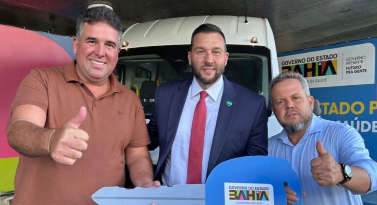 em-apenas-um-mes,-valenca-recebe-a-segunda-van-0km-para-transporte-de-pacientes-fora-do-municipio