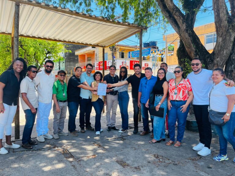 prefeitura-de-valenca-assina-ordem-de-servico-para-revitalizacao-da-praca-sao-jose-no-guaibim