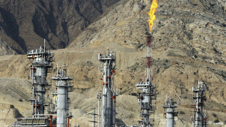 trump-ameaca-destruir-maior-campo-de-gas-do-ira-apos-ataque-no-catar