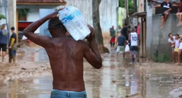 adaptacao-climatica-pode-ser-oportunidade-historica-de-reparacao-social-no-brasil,-diz-geografo