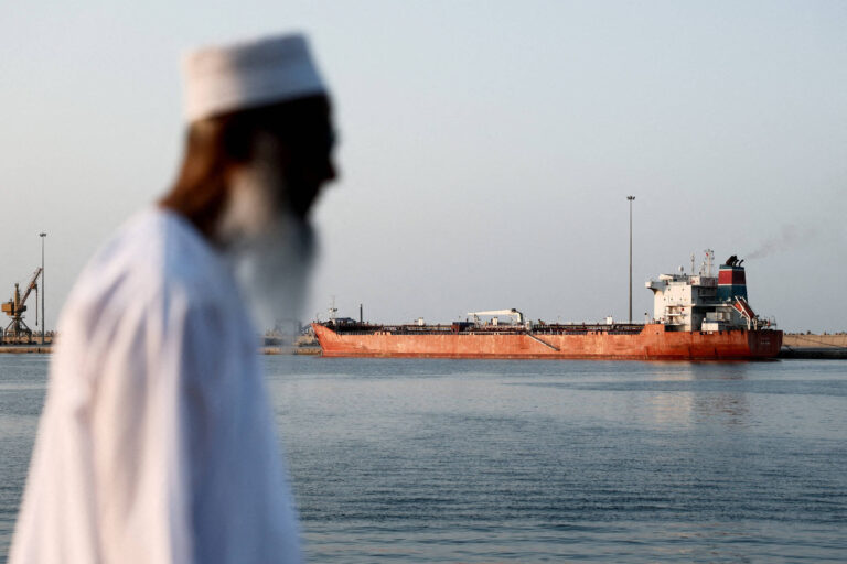 trump-agora-da-ultimato-para-ira-reabrir-o-estreito-de-hormuz