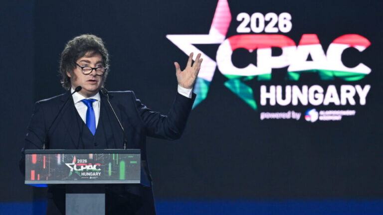 Estrela mundial dos valores ocidentais: Milei é destaque em evento conservador na Hungria estrela-mundial-dos-valores-ocidentais:-milei-e-destaque-em-evento-conservador-na-hungria