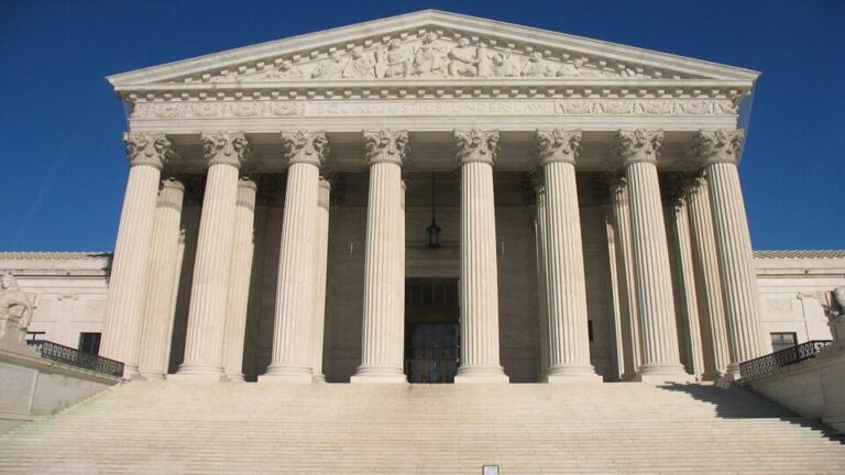 conservadores-da-suprema-corte-indicam-apoio-a-regra-eleitoral-defendida-por-trump