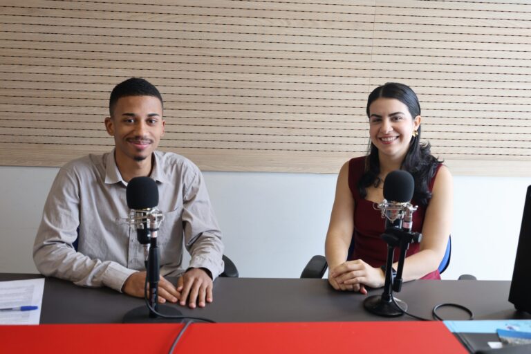 marco-lilas:-podcast-mais-saude-discute-importancia-da-prevencao-docancer-de-colo-do-utero
