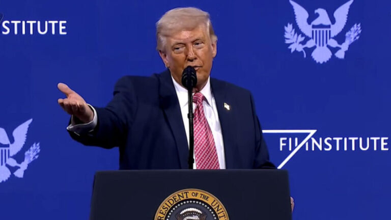 Trump coloca permanência dos EUA na Otan em xeque e critica aliados por falta de apoio na guerra trump-coloca-permanencia-dos-eua-na-otan-em-xeque-e-critica-aliados-por-falta-de-apoio-na-guerra