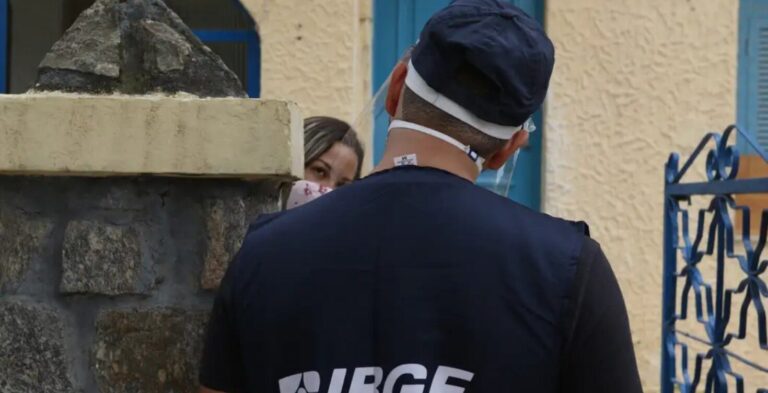 ibge-atualiza-limites-de-784-municipios-e-reduz-area-oficial-do-brasil