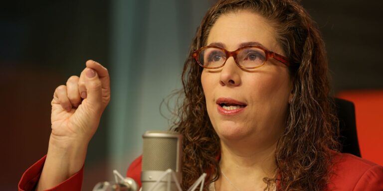 ministra-quer-carreiras-publicas-reestruturadas-e-novos-servidores