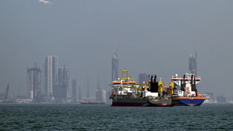 paises-do-golfo-e-asia-avaliam-medidas-para-contornar-bloqueio-do-estreito-de-ormuz