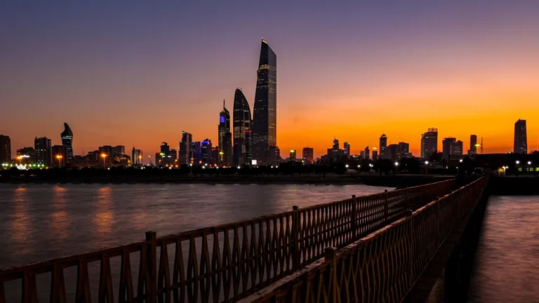 Ataque Iraniano Danificou Centrais De Energia E Dessalinização No Kuwait ataque-iraniano-danificou-centrais-de-energia-e-dessalinizacao-no-kuwait