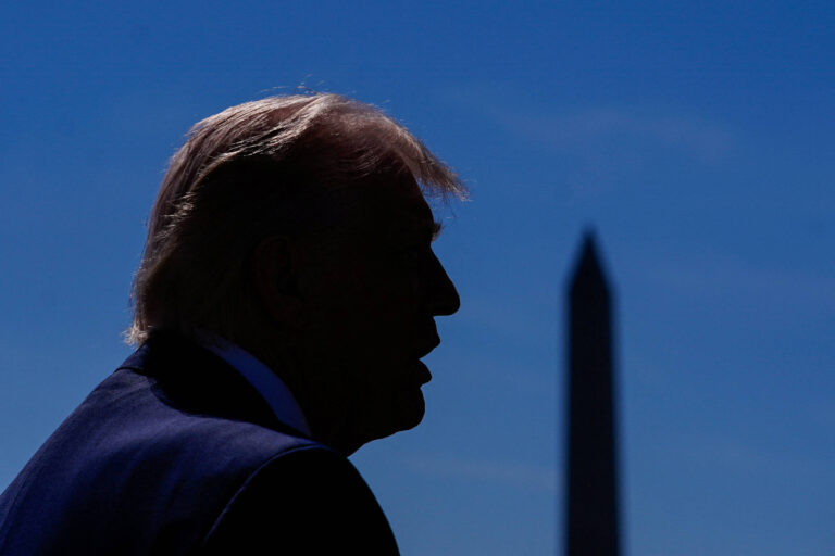 ira-pode-ser-derrubado-em-uma-noite,-e-essa-noite-pode-ser-amanha,-diz-trump