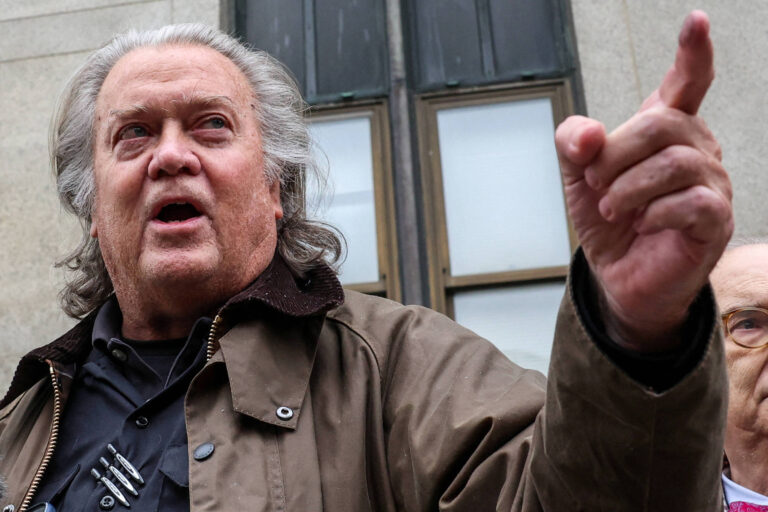 suprema-corte-dos-eua-abre-caminho-para-arquivamento-de-processo-contra-bannon