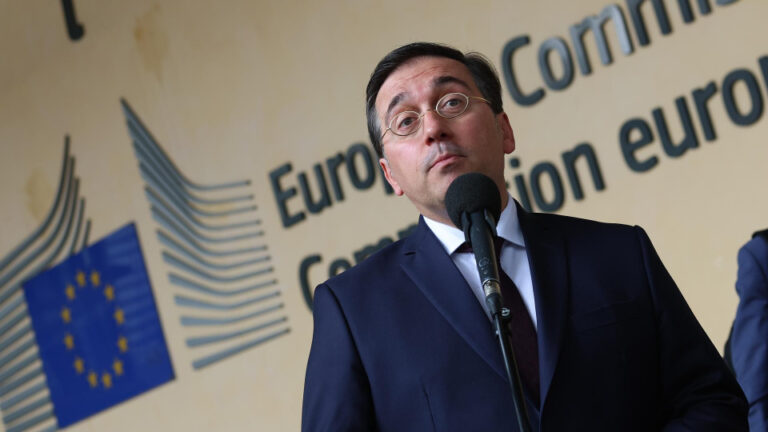 espanha-critica-ofensiva-de-israel-no-libano-e-reabre-embaixada-no-ira
