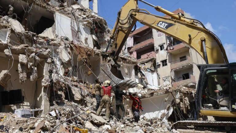 hezbollah-reivindica-ataques-contra-o-exercito-de-israel,-que-ainda-bombardeia-o-libano