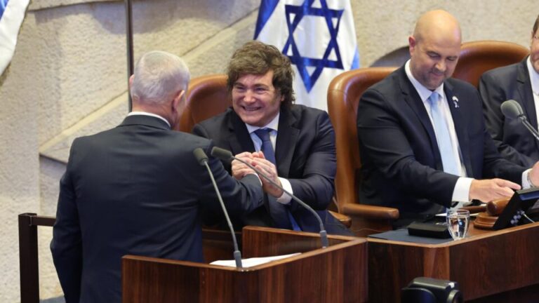 israel-dara-medalha-de-honra-a-milei,-e-argentina-abrira-embaixada-em-jerusalem-neste-mes