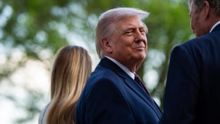 Trump volta a criticar o papa: Alguém pode informá-lo que o Irã matou 42 mil manifestantes? trump-volta-a-criticar-o-papa:-alguem-pode-informa-lo-que-o-ira-matou-42-mil-manifestantes?