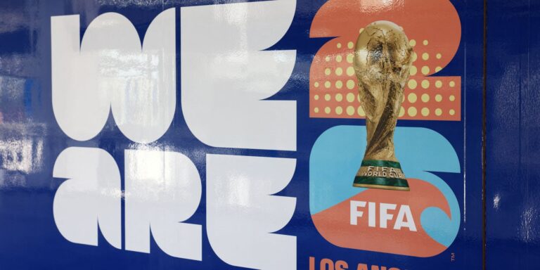 Torcedores com ingresso para a Copa do Mundo terão prioridade no visto torcedores-com-ingresso-para-a-copa-do-mundo-terao-prioridade-no-visto