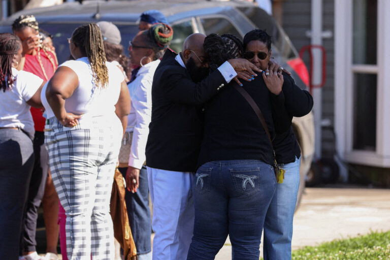 Sete crianças são mortas pelo pai em ataque a tiros na Louisiana, sul dos EUA sete-criancas-sao-mortas-pelo-pai-em-ataque-a-tiros-na-louisiana,-sul-dos-eua