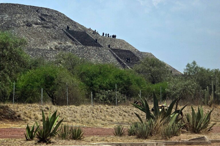 turista-canadense-e-morta-em-ataque-nas-piramides-de-teotihuacan,-no-mexico