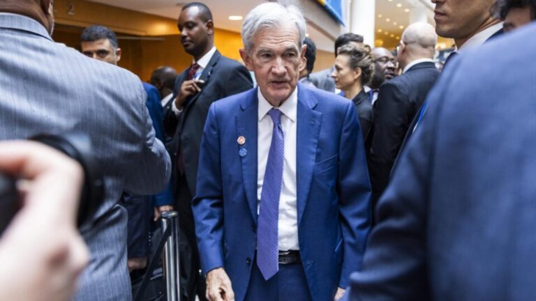 governo-trump-arquiva-investigacao-contra-presidente-do-fed