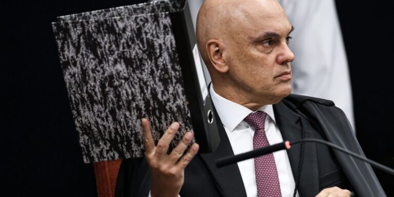 Moraes manda prender último núcleo de condenados pela trama golpista moraes-manda-prender-ultimo-nucleo-de-condenados-pela-trama-golpista