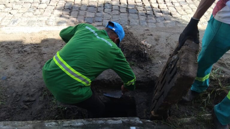 Prefeitura de Valença reforça limpeza urbana para reduzir impactos das chuvas prefeitura-de-valenca-reforca-limpeza-urbana-para-reduzir-impactos-das-chuvas