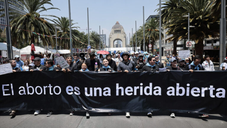 por-que-milhares-de-jovens-foram-as-ruas-protestar-no-mexico?