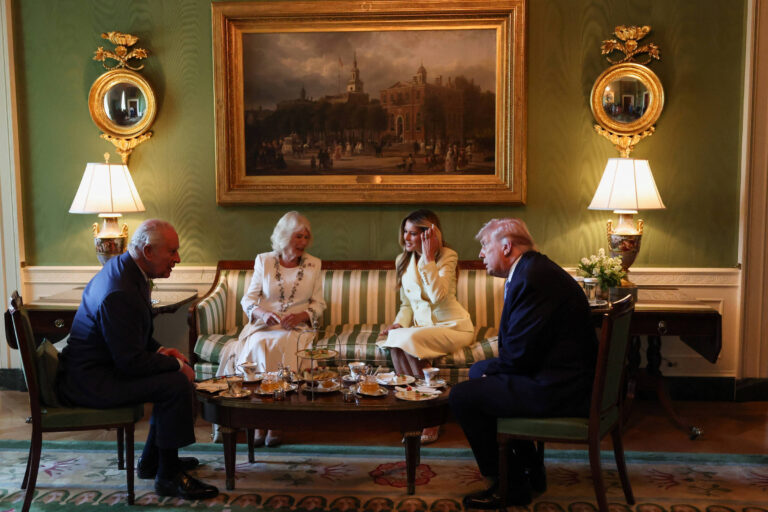 Rei Charles 3º é recebido por Trump em Washington em meio a atrito entre EUA e Reino Unido rei-charles-3o-e-recebido-por-trump-em-washington-em-meio-a-atrito-entre-eua-e-reino-unido