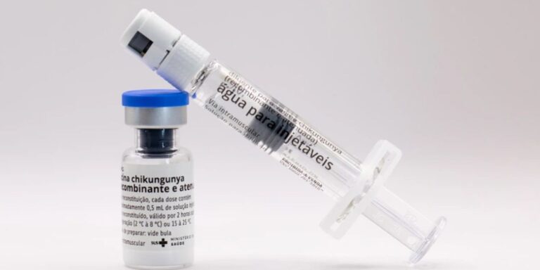 População de Dourados (MS) começa a receber vacina contra chikungunya populacao-de-dourados-(ms)-comeca-a-receber-vacina-contra-chikungunya