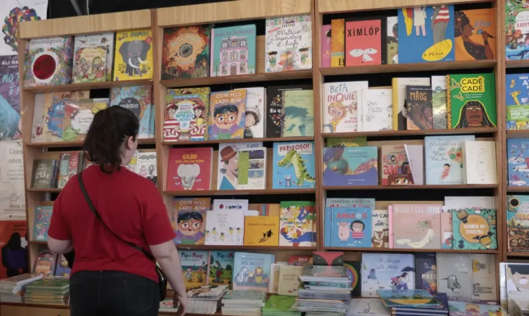 comeca-a-valer-plano-nacional-do-livro-e-da-leitura-2026-2036